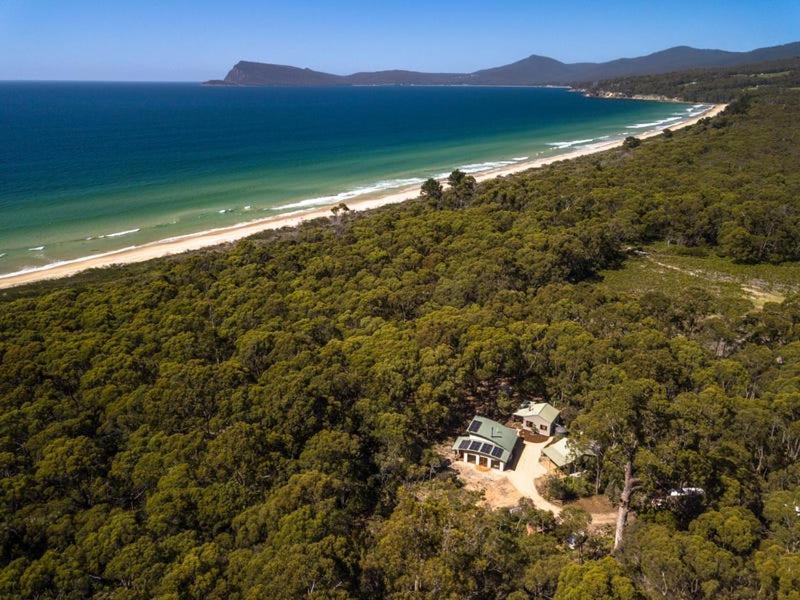 Three Little Pigs Escape - Main And Cabin - Off Grid Property Villa South Bruny Exterior photo