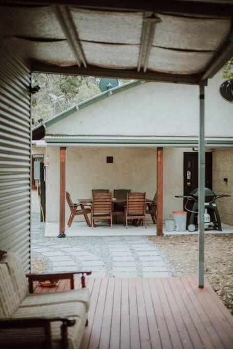 Three Little Pigs Escape - Main And Cabin - Off Grid Property Villa South Bruny Exterior photo